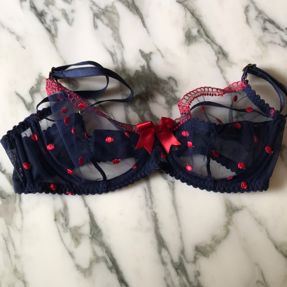 Agent Provocateur 32B navy with red bow & polka dots, good condition, no defects
